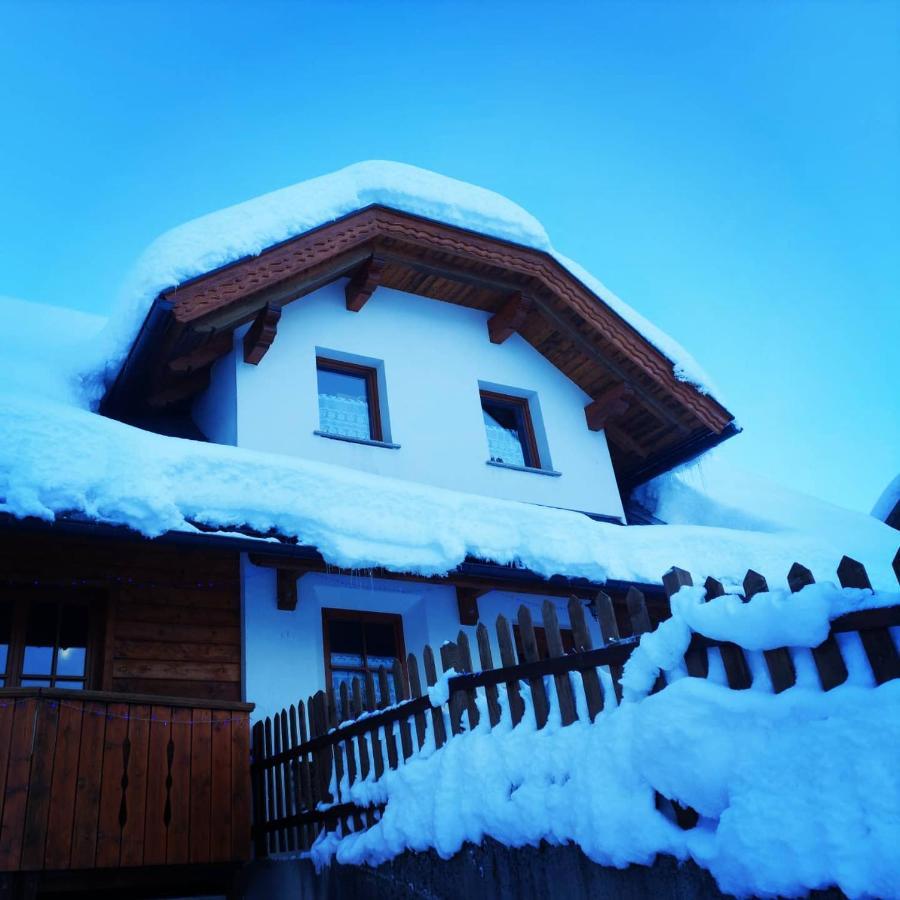Al Sentiero Di Charly Bed & Breakfast Tarvisio Bagian luar foto